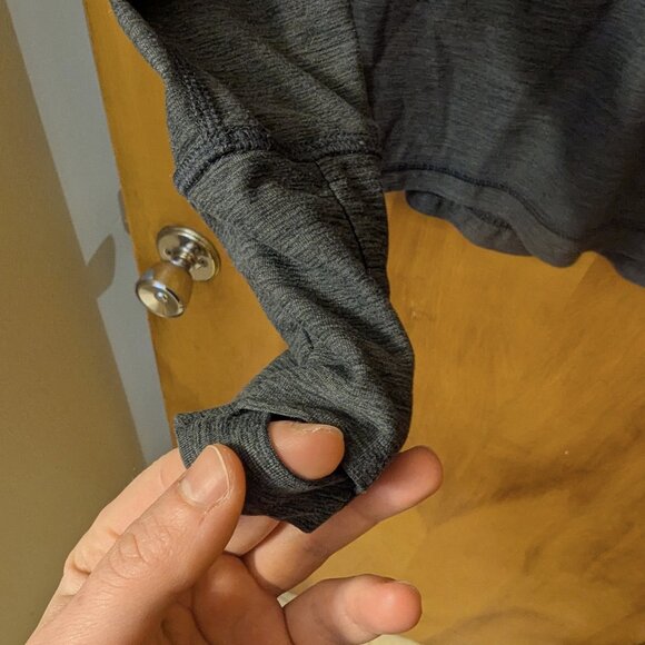 Mountain Hardware Long sleeve Hooded Top, Heather Gray, Women's S - Picture 2 of 8